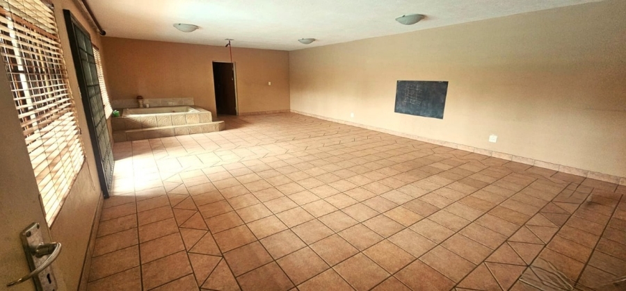 To Let 3 Bedroom Property for Rent in Cashan North West